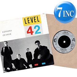 画像1: LEVEL 42 / LESSONS IN LOVE (7インチ) [◎中古レア盤◎お宝！英国版ジャケ7"！お洒落ダンクラ！]