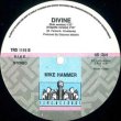 画像2: MIKE HAMMER / DIVINE (伊原盤/US MIX) [◎中古レア盤◎お宝！滅多に無い初回ジャケ付原盤！ド派手な7分MIX！] (2)